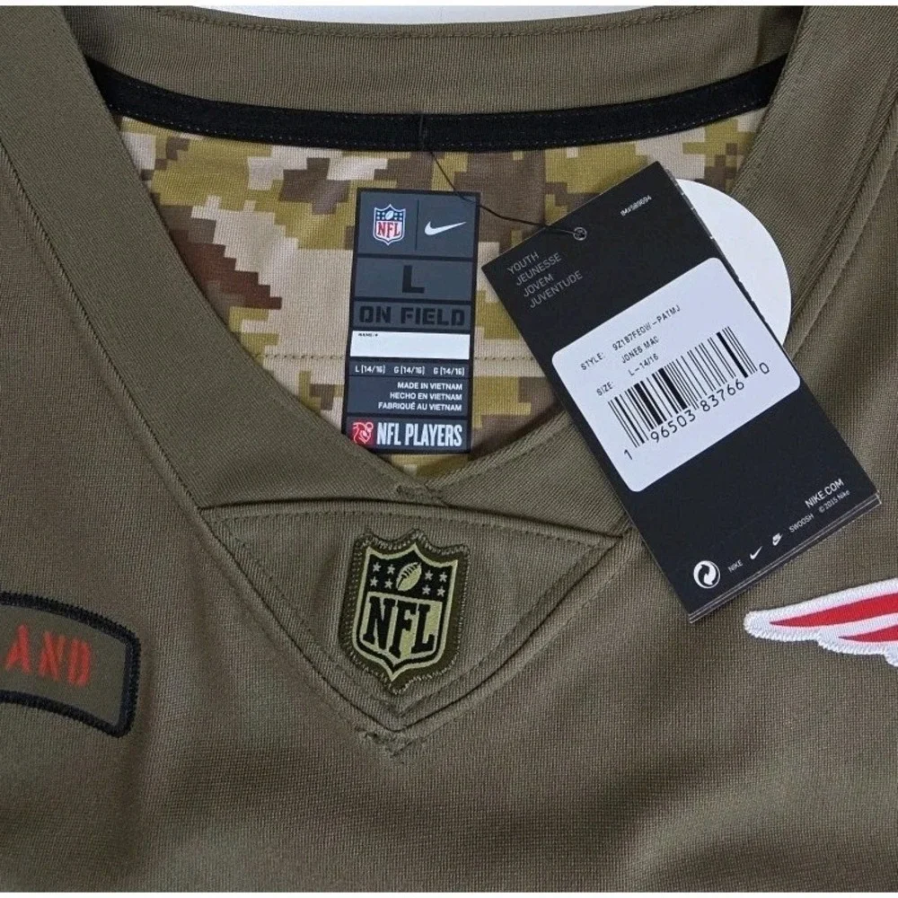 New Nike Salute To Service New England Patriots Mac Jones NFL Jersey Youth Large